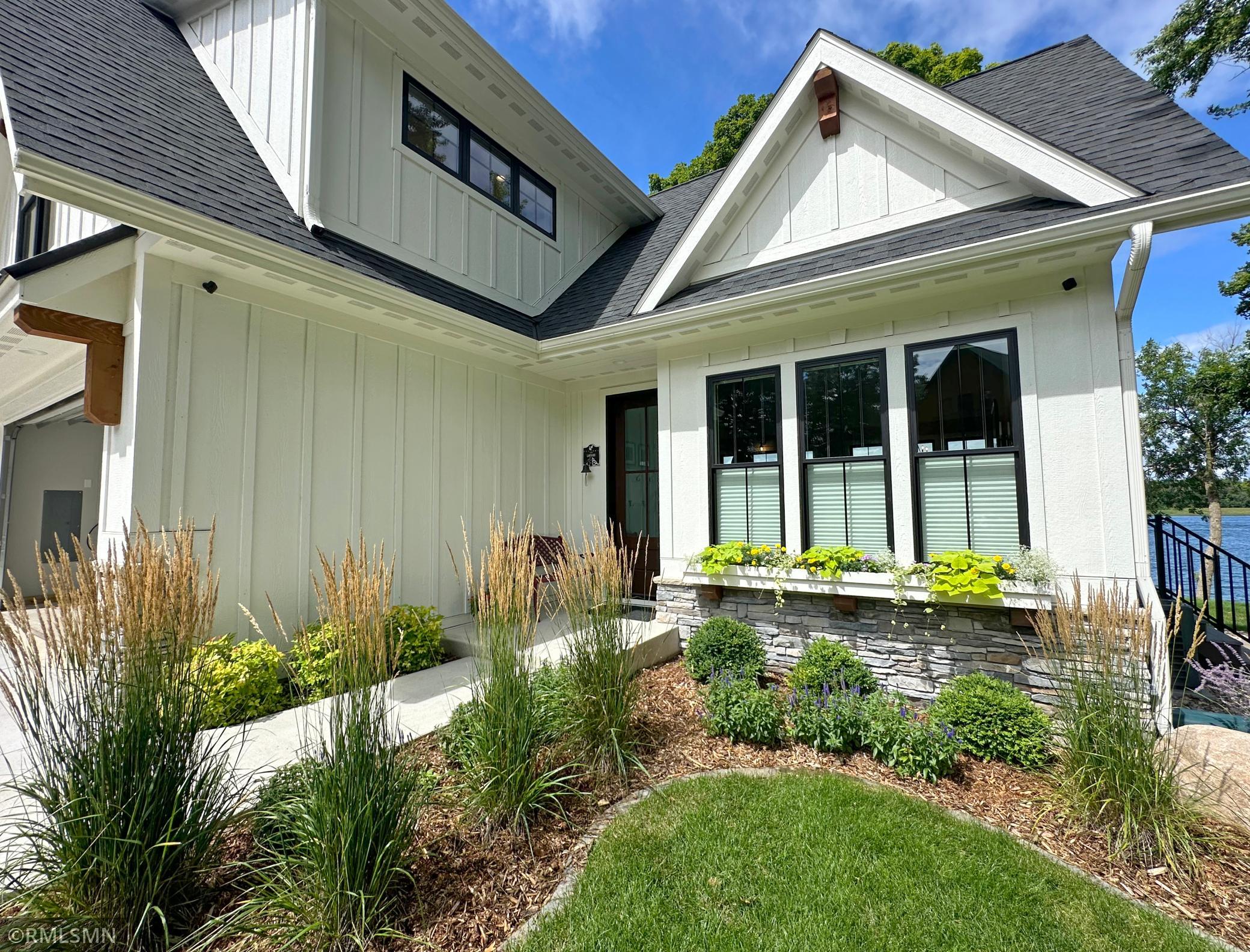 7083 Pilger Avenue NW