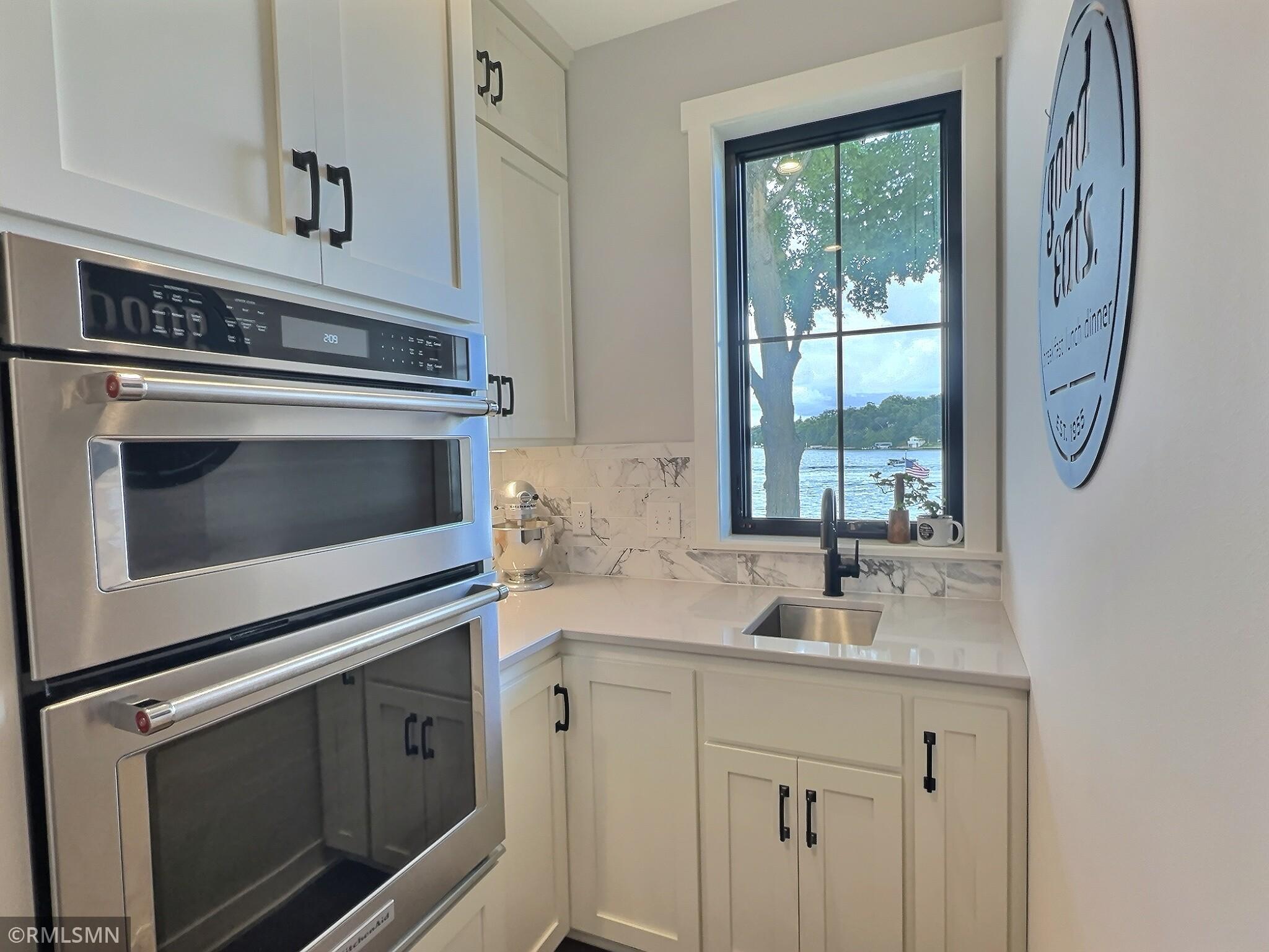 7083 Pilger Avenue NW