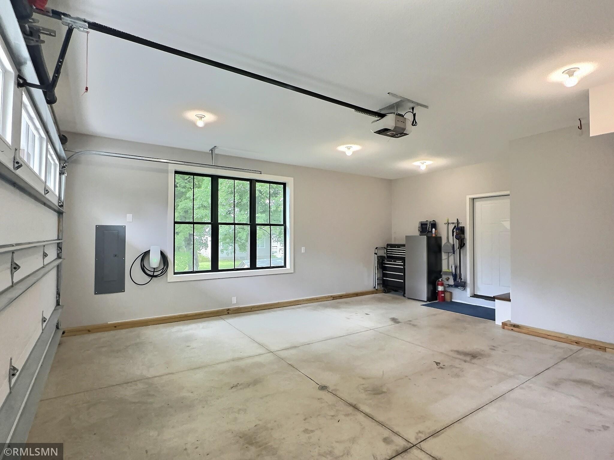 7083 Pilger Avenue NW