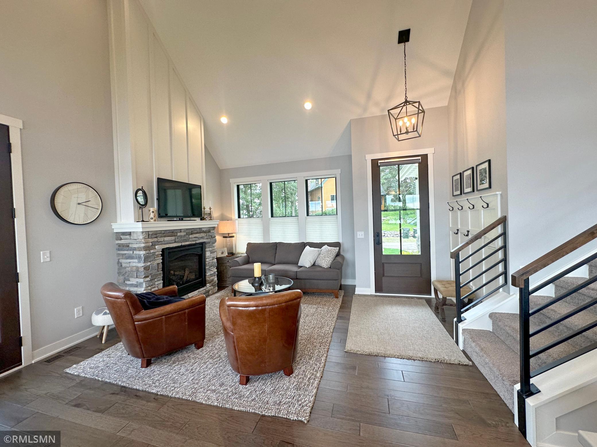 7083 Pilger Avenue NW