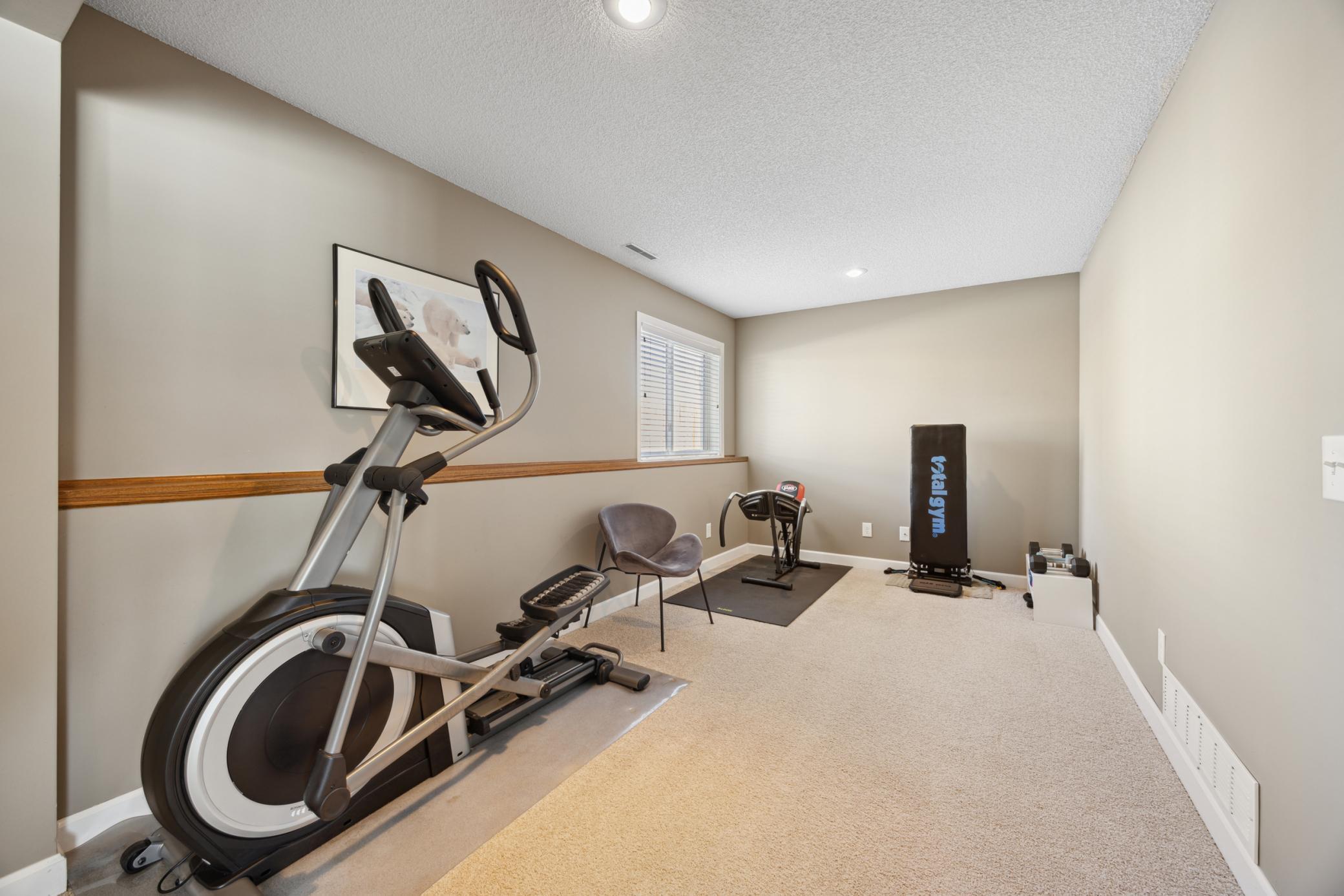 7095 Upper 157th Street W