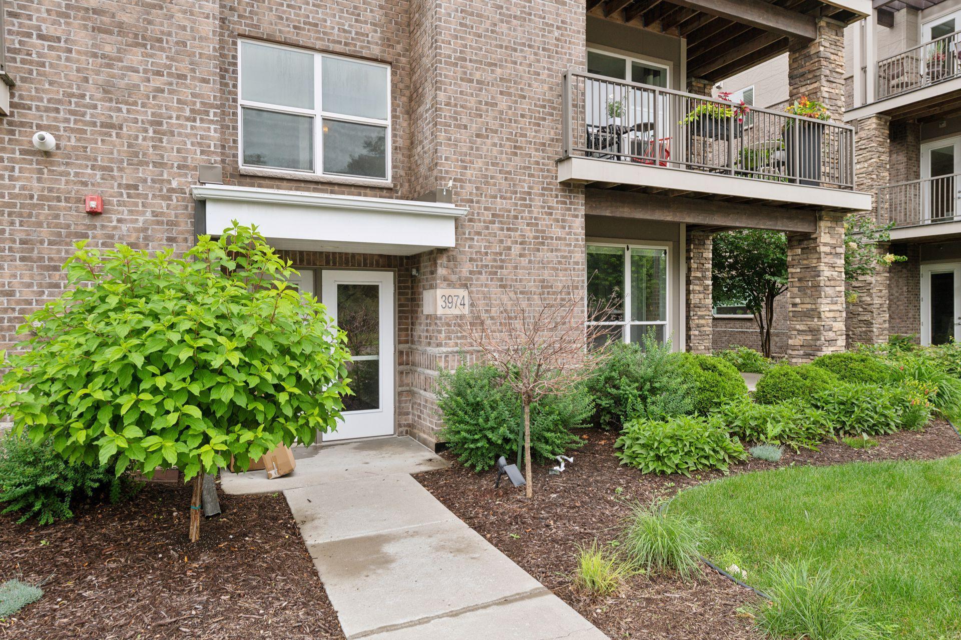 3974 Wooddale Avenue S Unit: 102