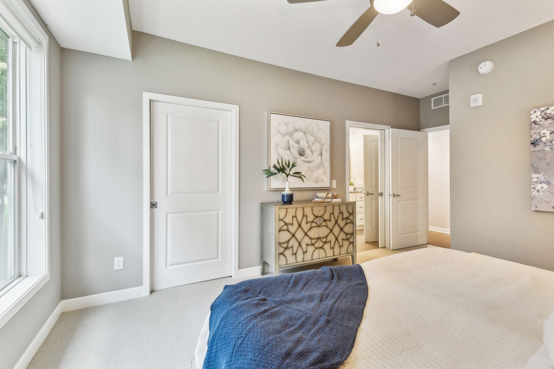 3974 Wooddale Avenue S Unit: 102