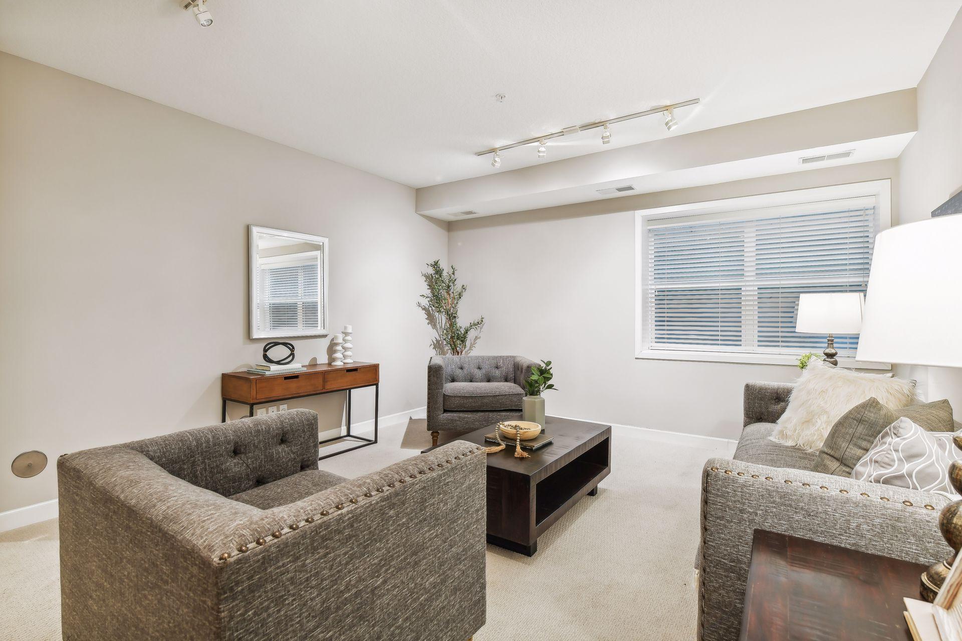 3974 Wooddale Avenue S Unit: 102