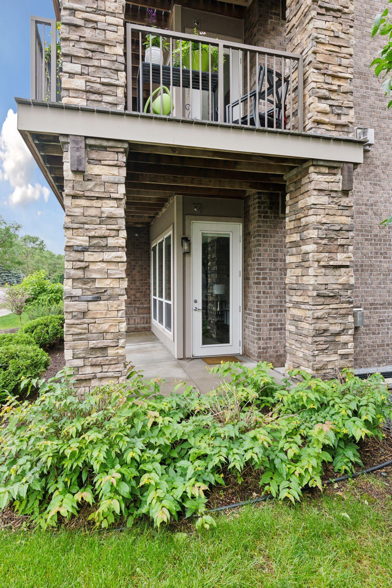 3974 Wooddale Avenue S Unit: 102