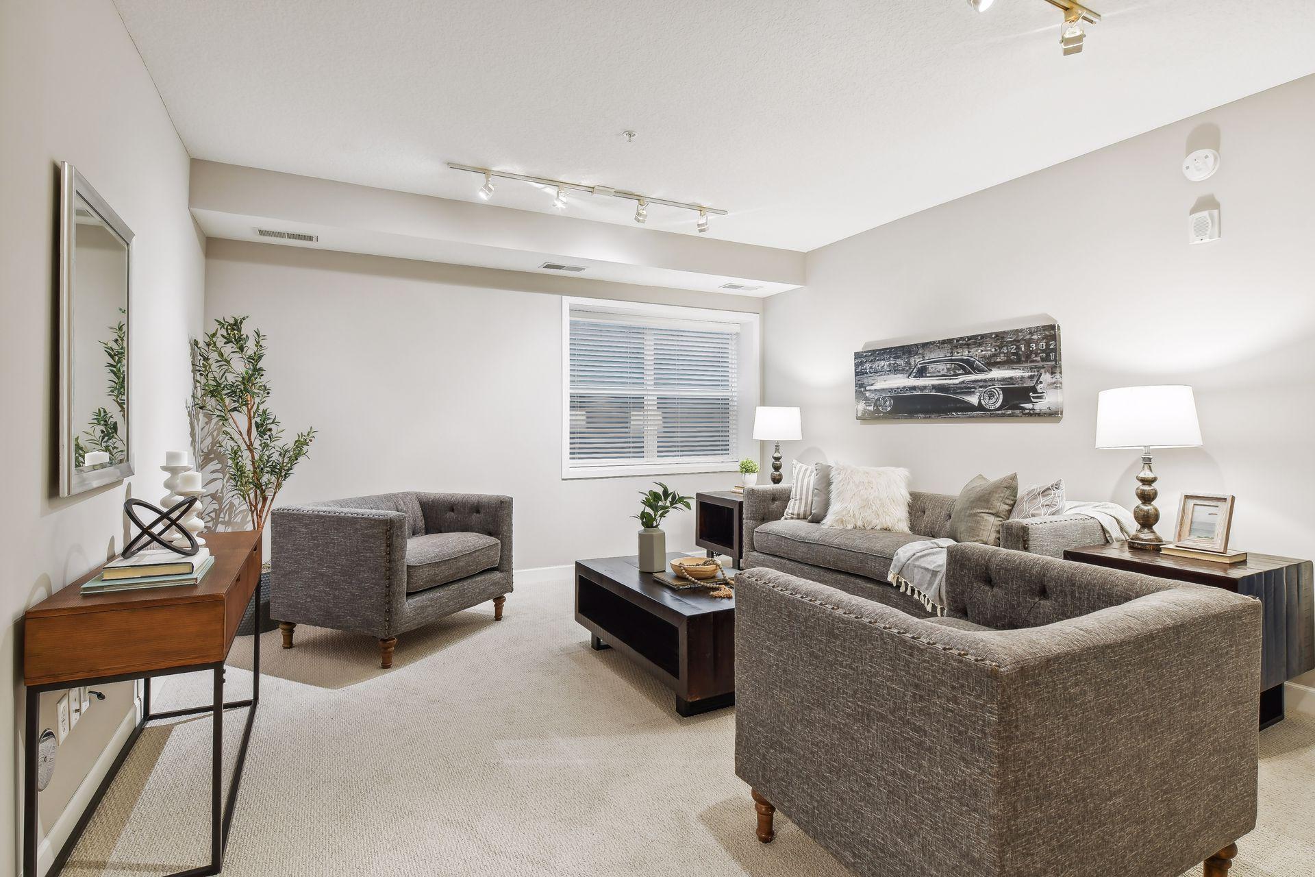 3974 Wooddale Avenue S Unit: 102