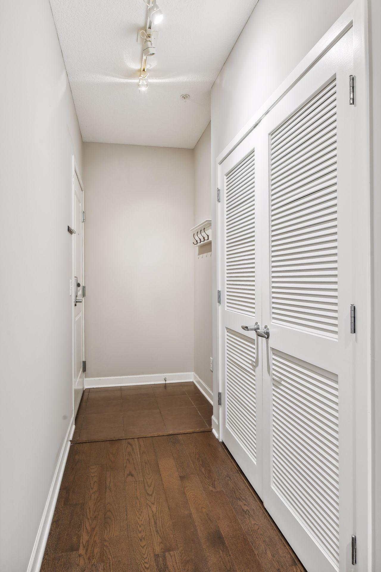 3974 Wooddale Avenue S Unit: 102