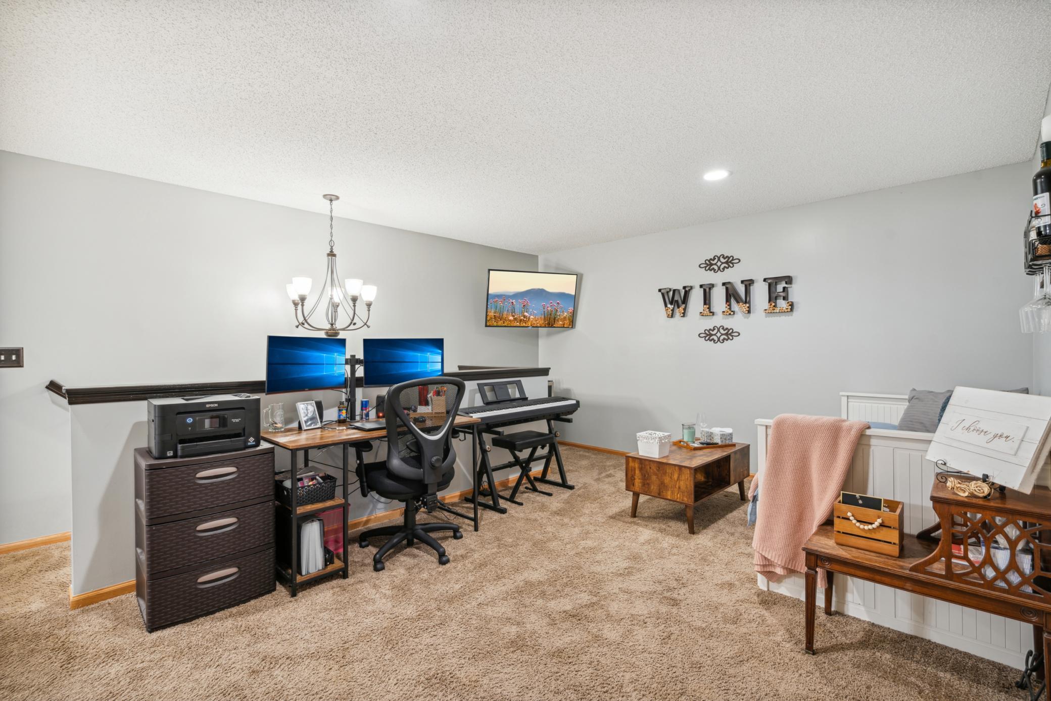 13730 54th Avenue N Unit: 202