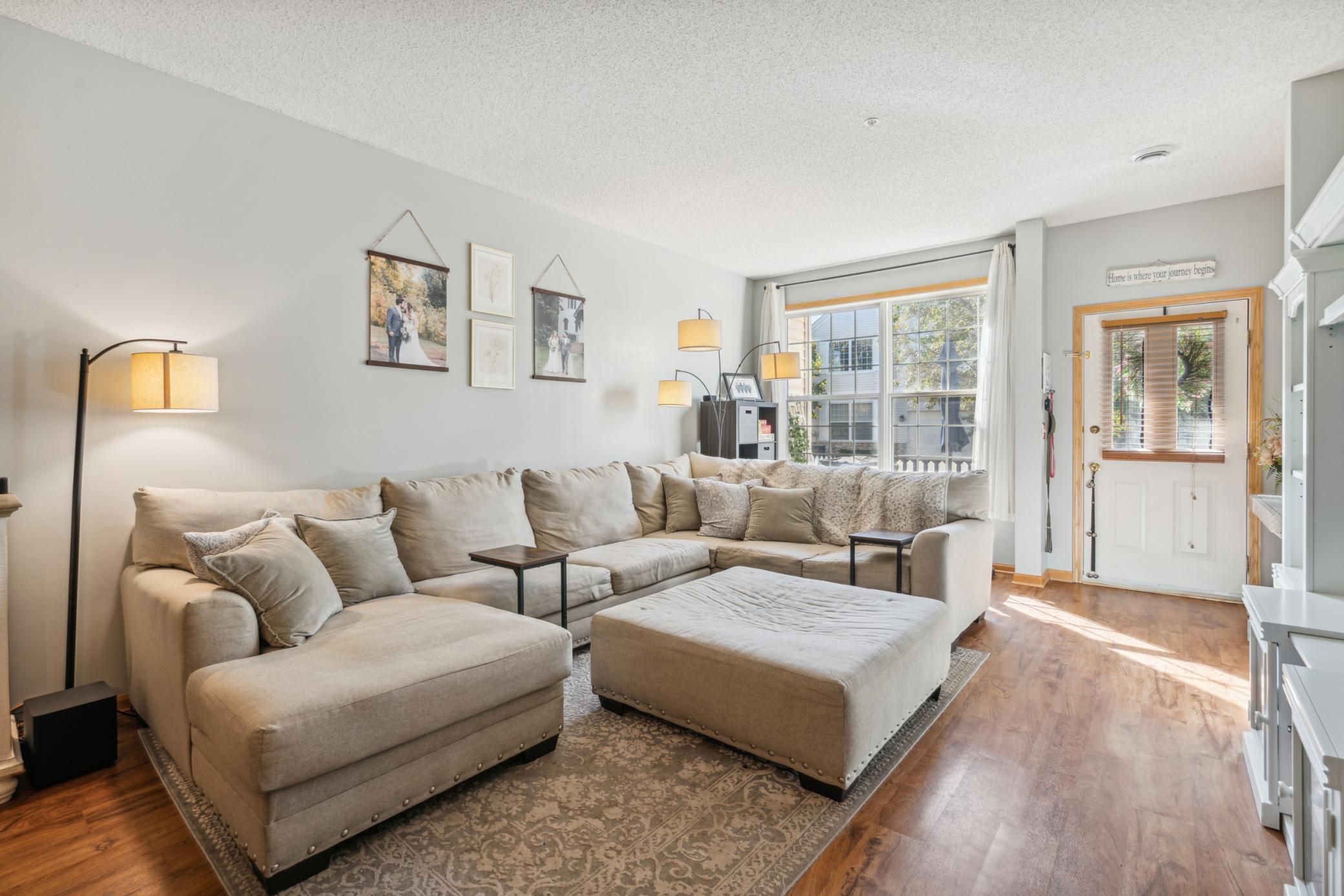 13730 54th Avenue N Unit: 202