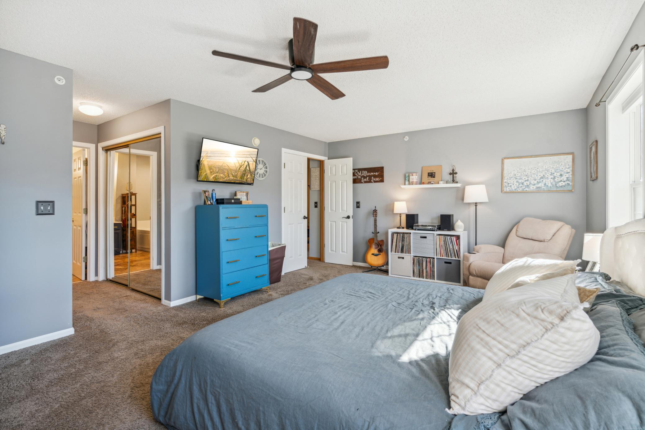 13730 54th Avenue N Unit: 202