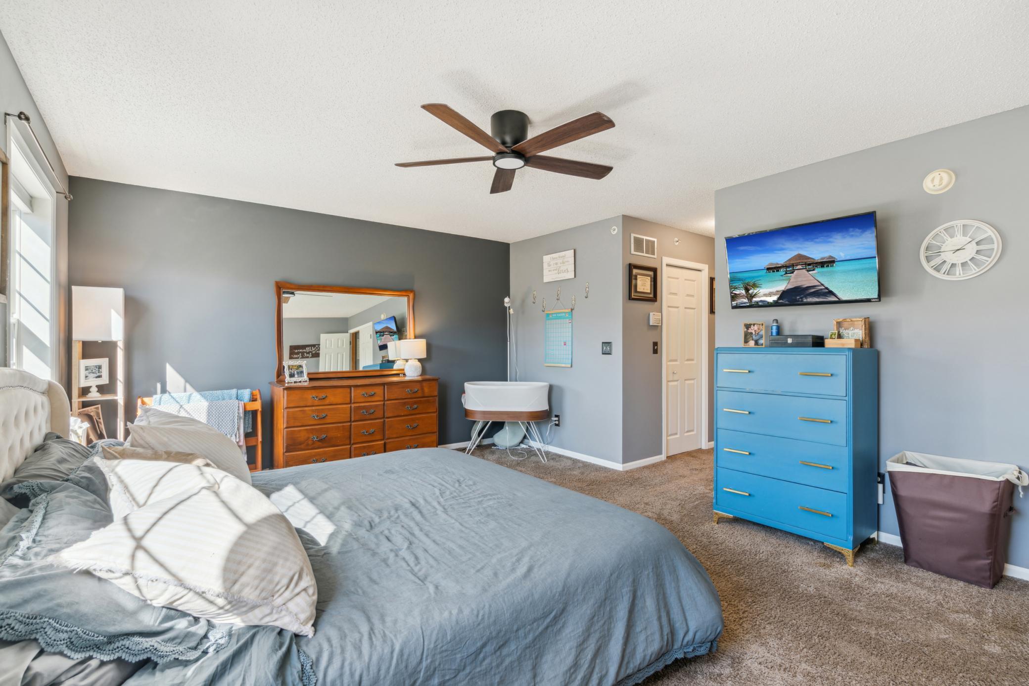 13730 54th Avenue N Unit: 202