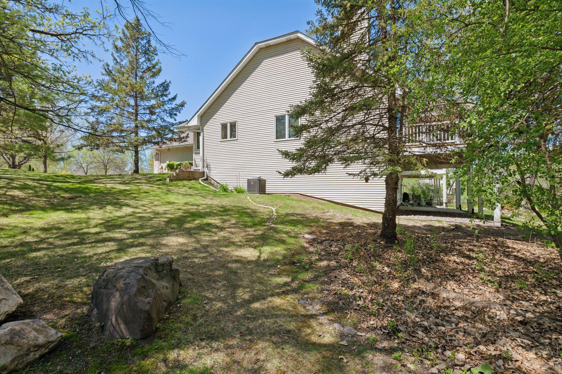 8215 Creekside Circle