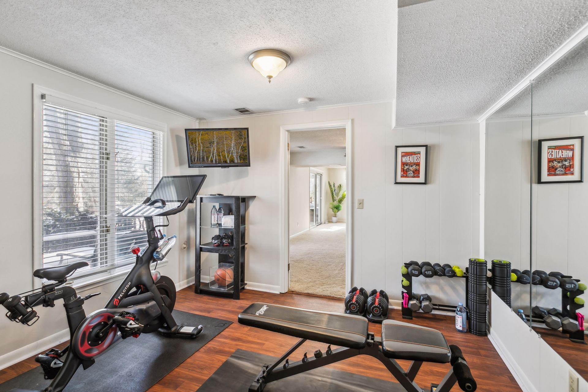 6605 Southcrest Drive