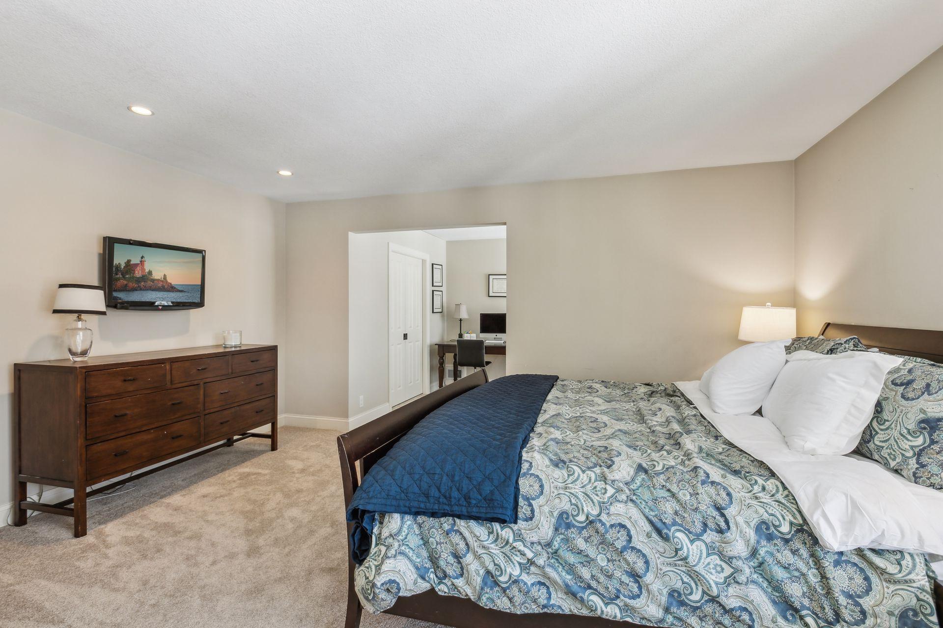 6605 Southcrest Drive