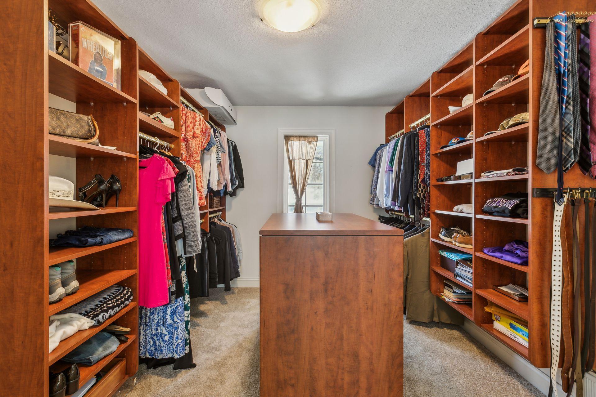 6605 Southcrest Drive