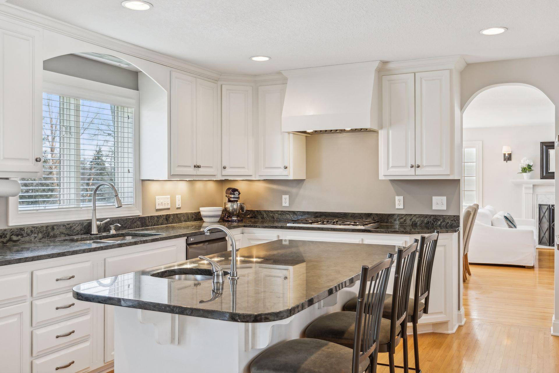 6605 Southcrest Drive