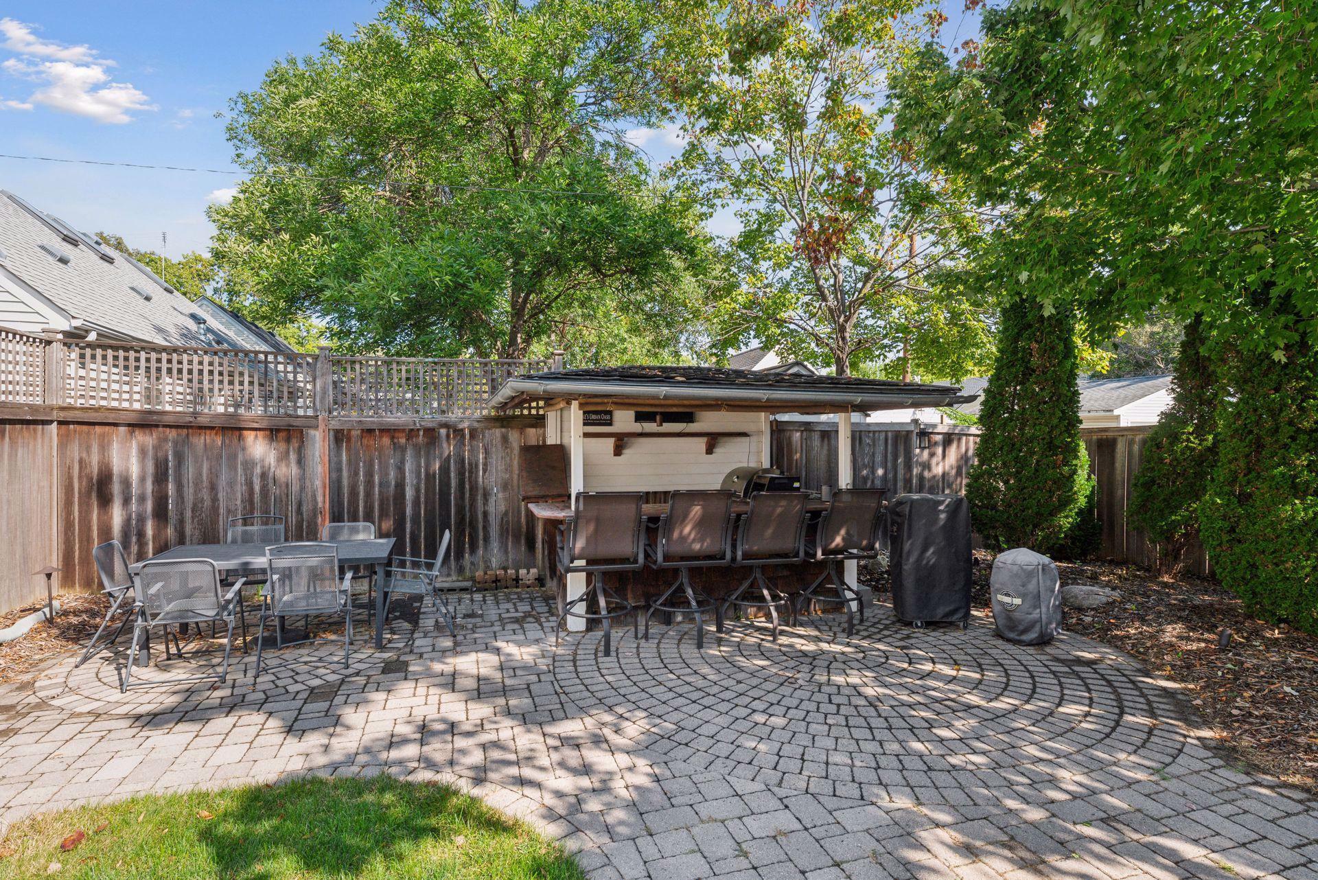 5433 Morgan Avenue S