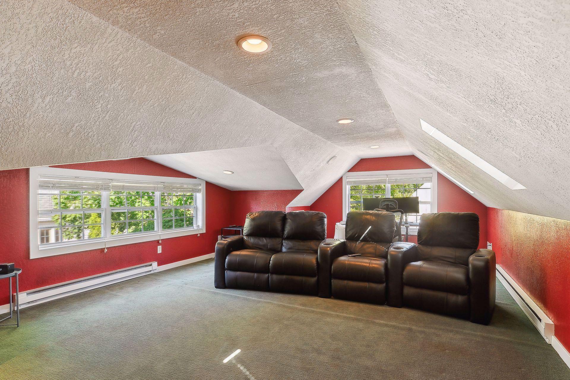 5433 Morgan Avenue S