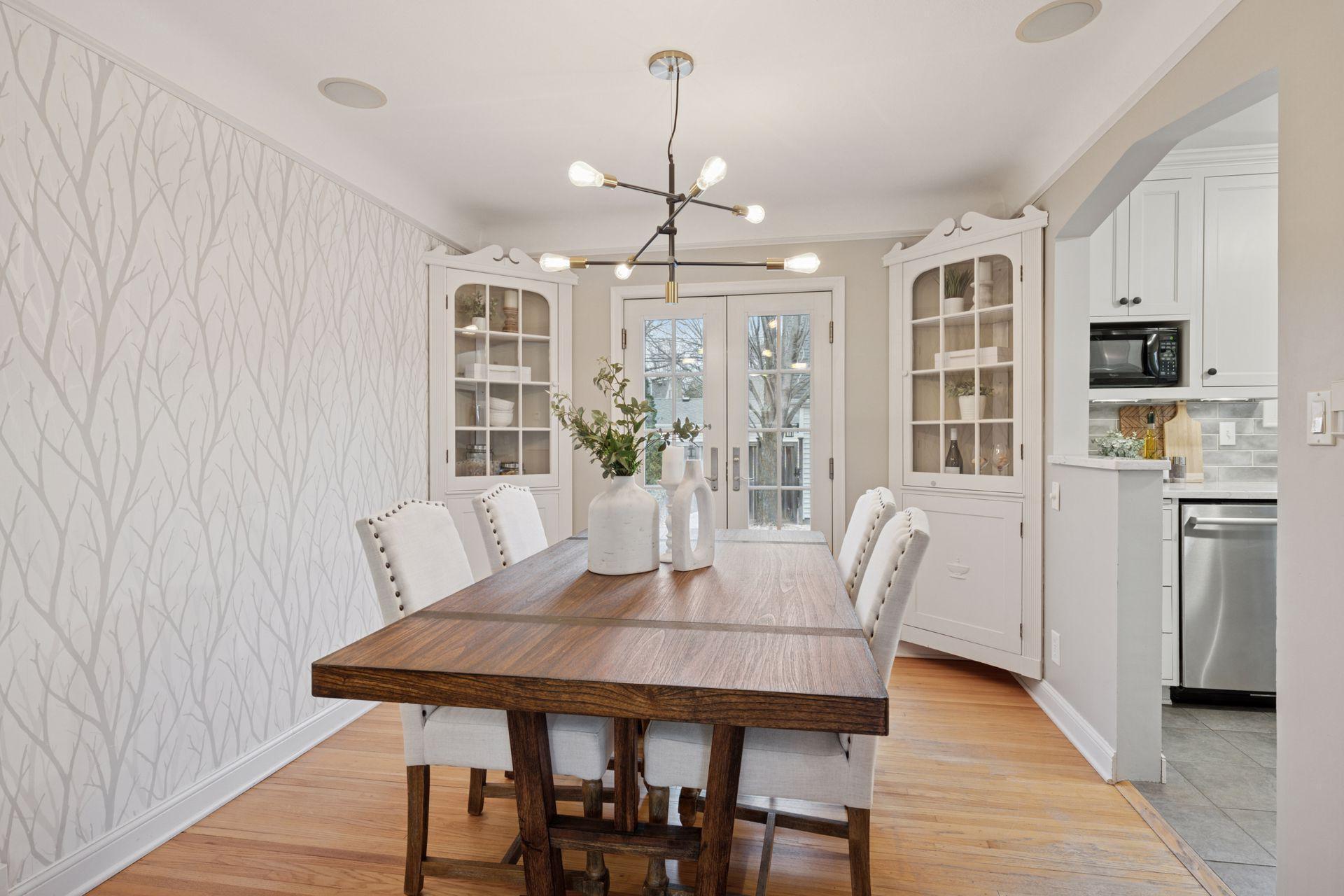 5433 Morgan Avenue S