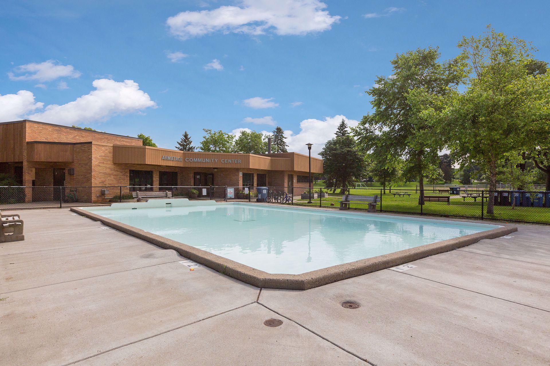 5433 Morgan Avenue S