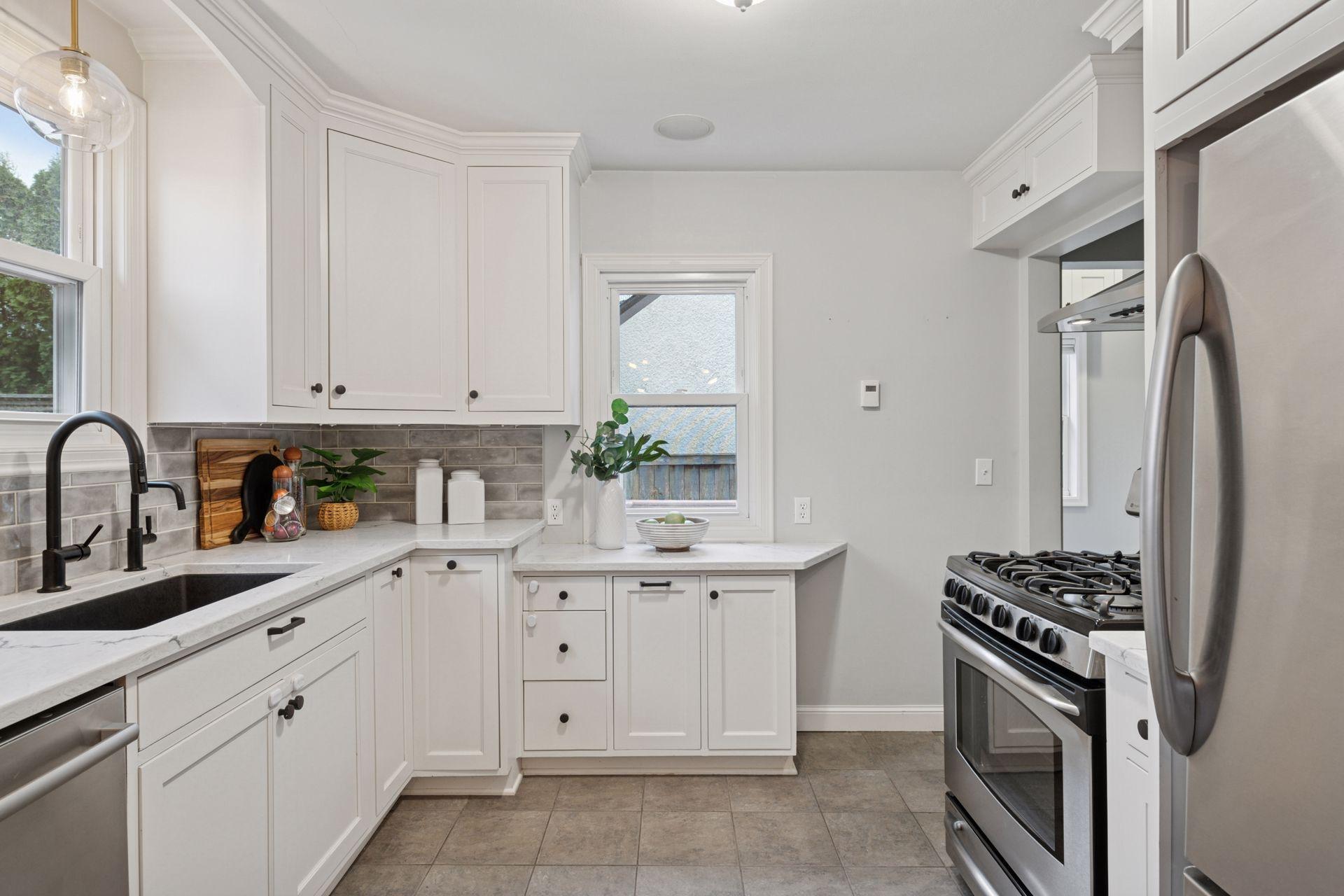 5433 Morgan Avenue S