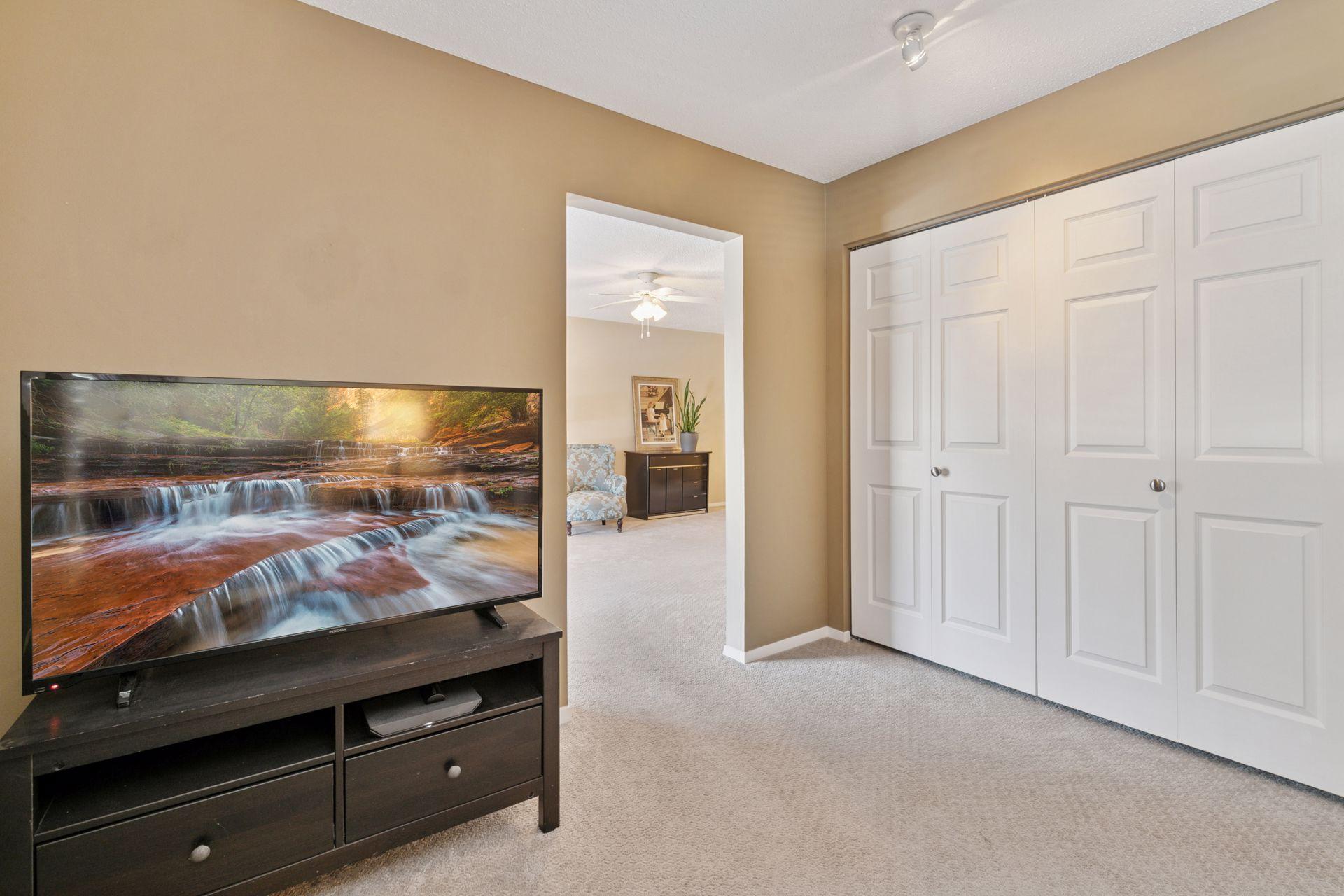 7520 Cahill Road Unit: 121A