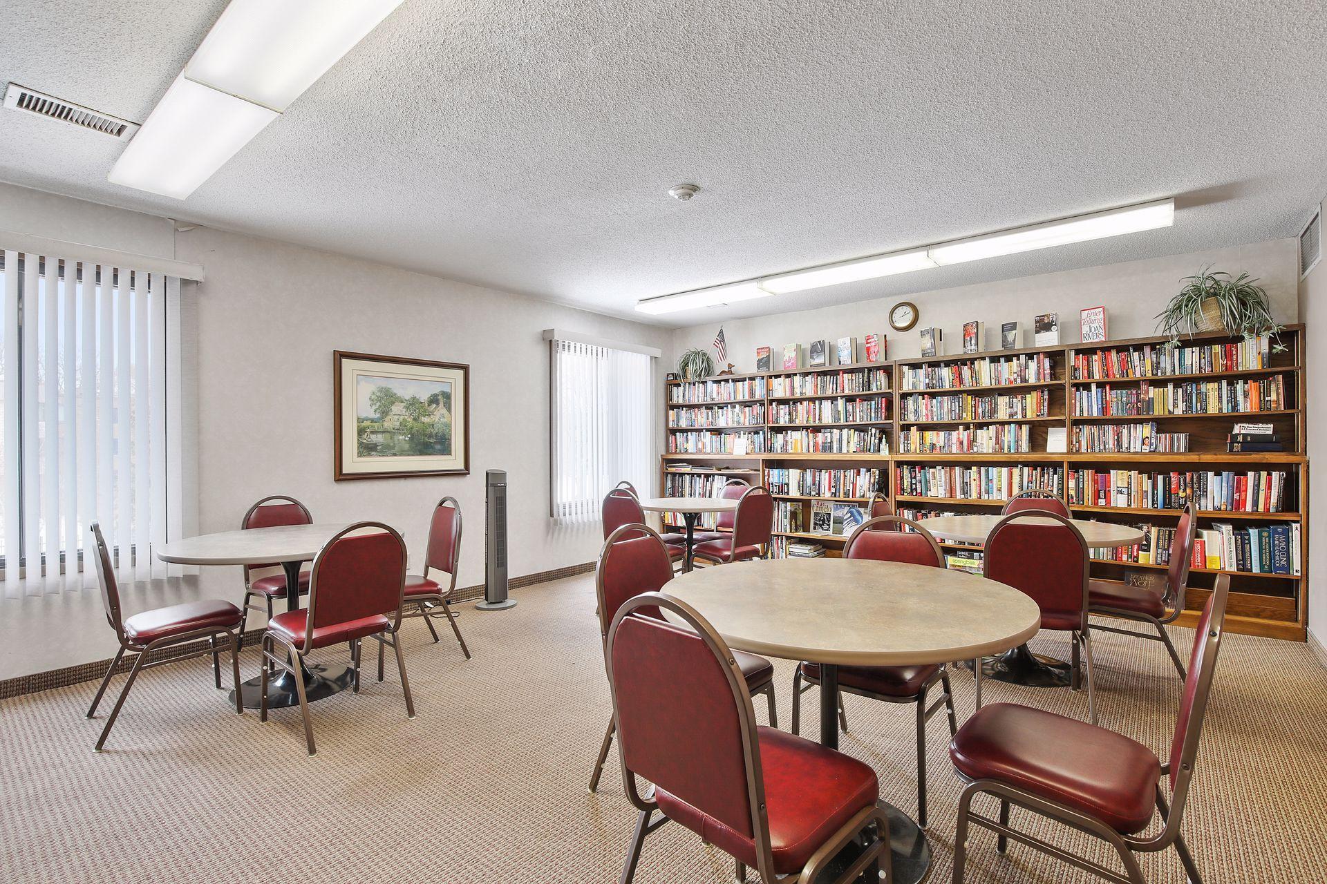 7520 Cahill Road Unit: 121A