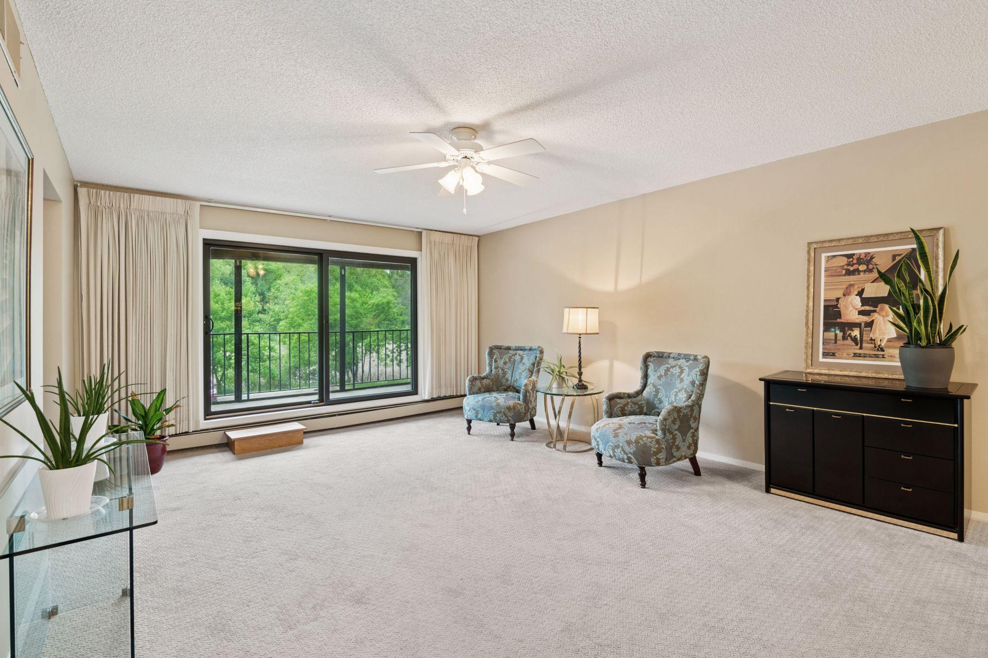 7520 Cahill Road Unit: 121A
