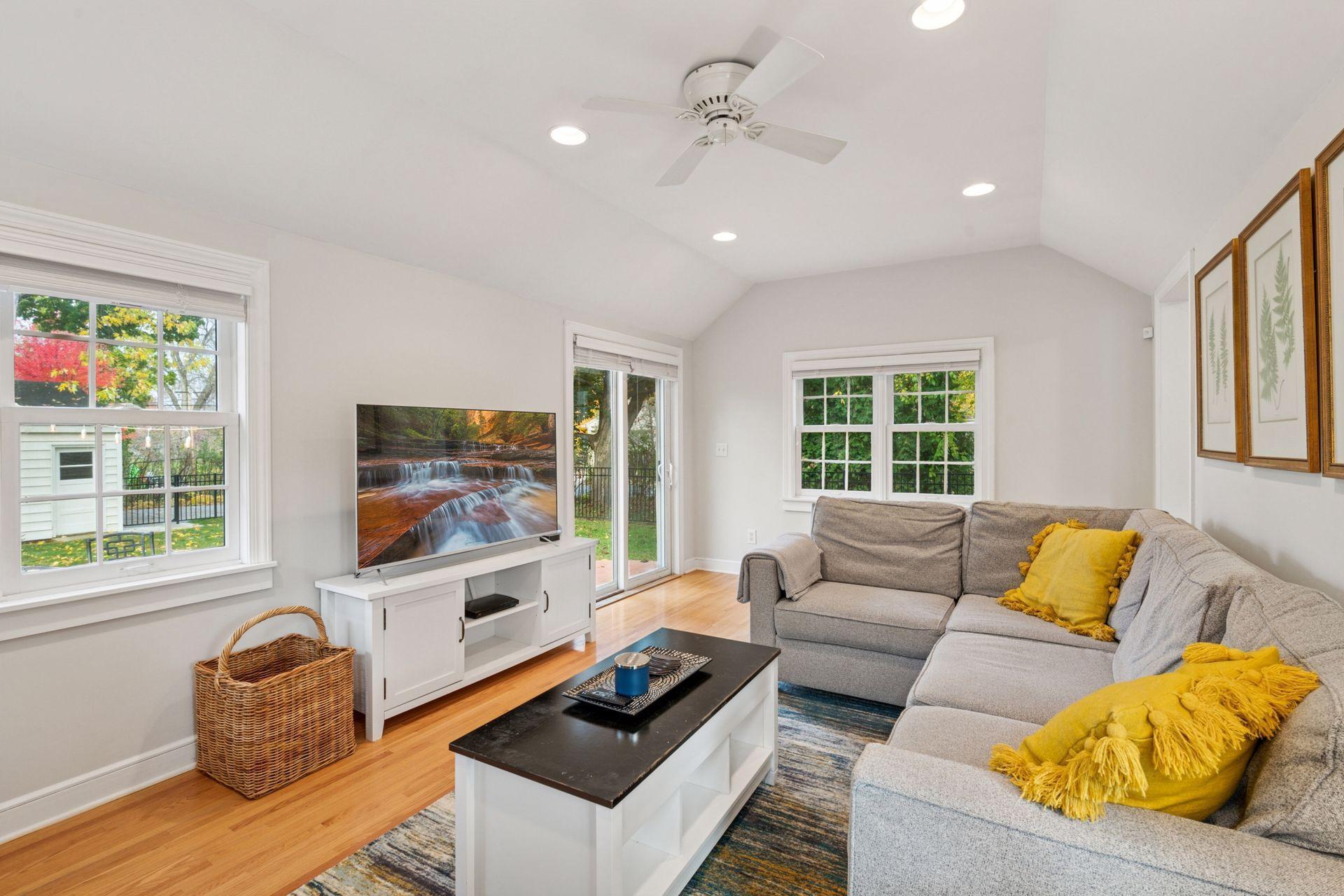 4500 Brookside Avenue