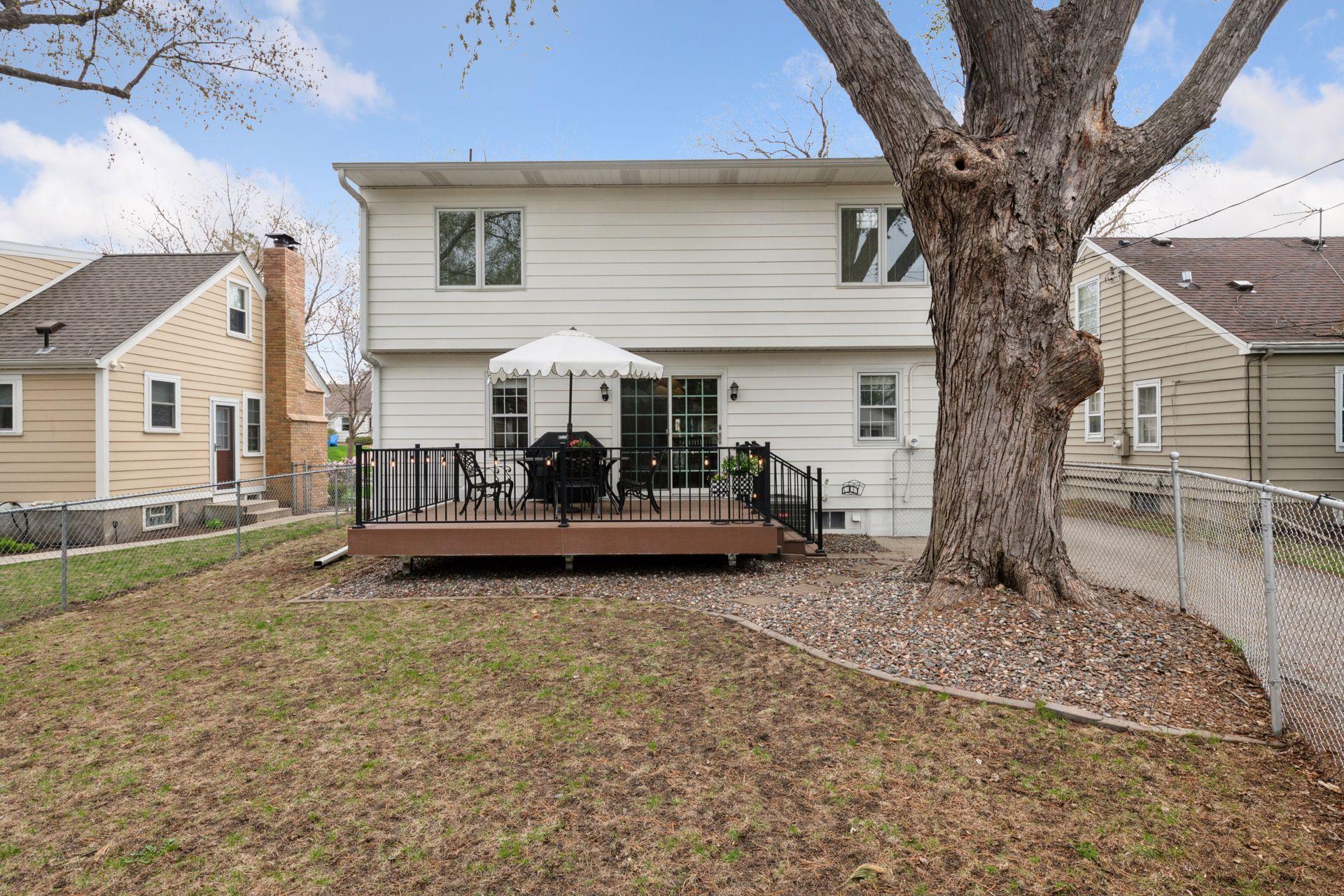 3604 Glenhurst Avenue