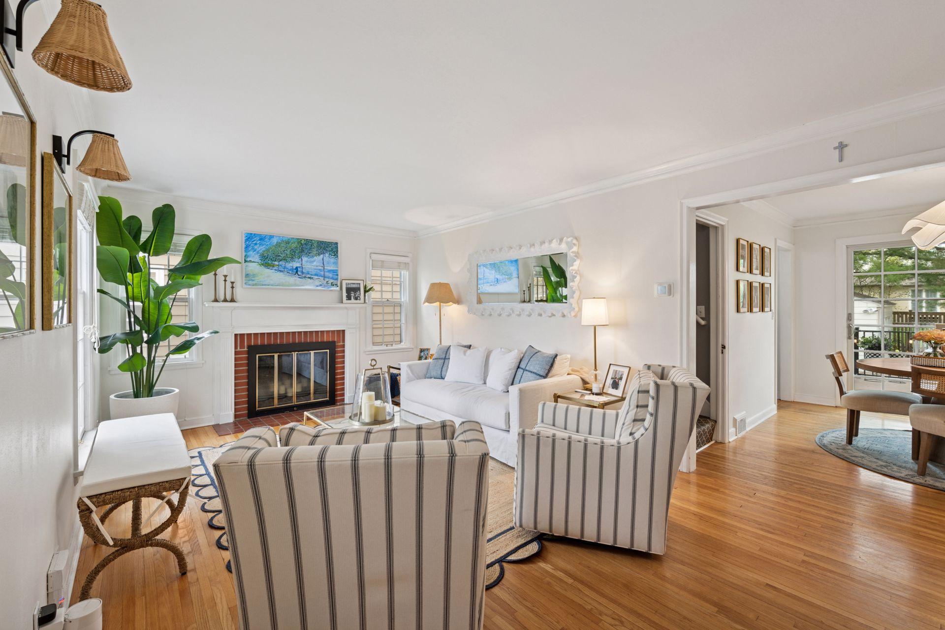 3604 Glenhurst Avenue