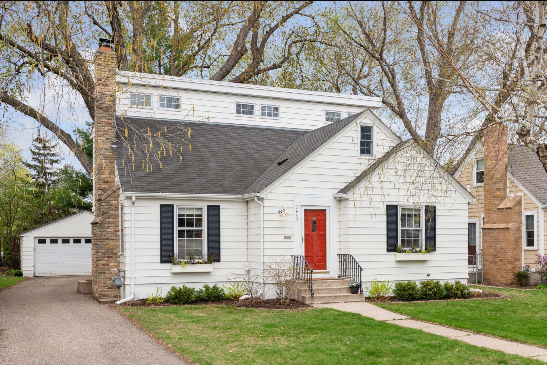 3604 Glenhurst Avenue