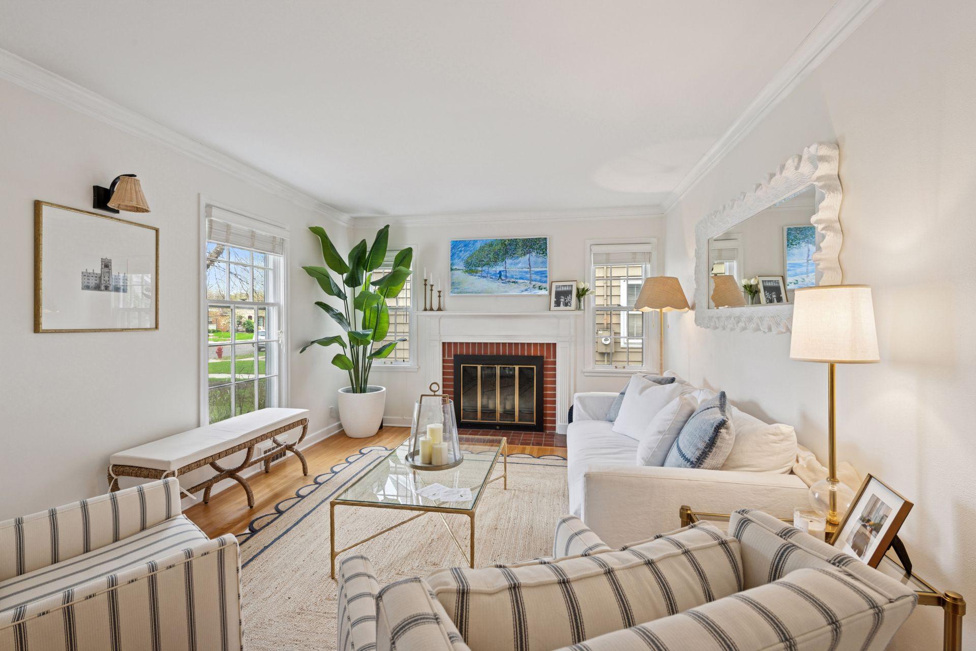 3604 Glenhurst Avenue