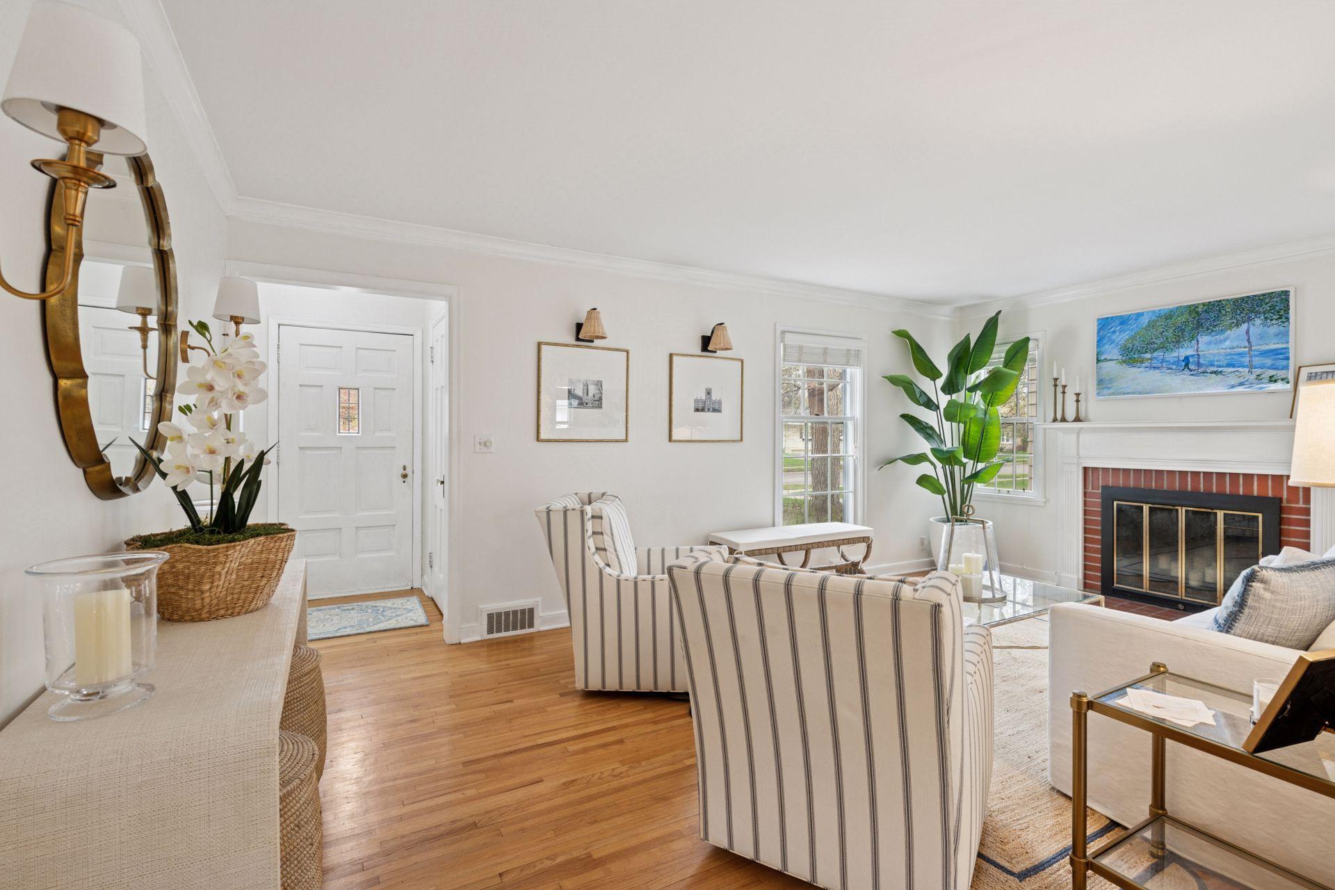 3604 Glenhurst Avenue