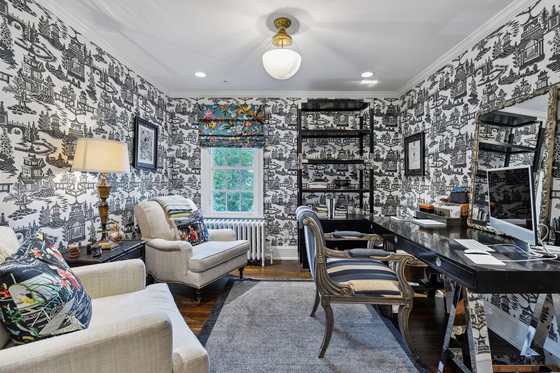 4515 Moorland Avenue