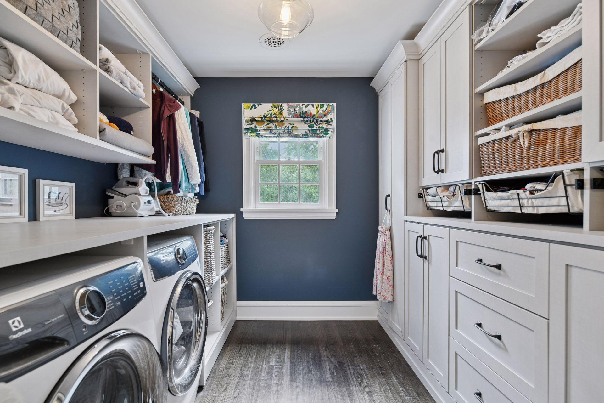 4515 Moorland Avenue