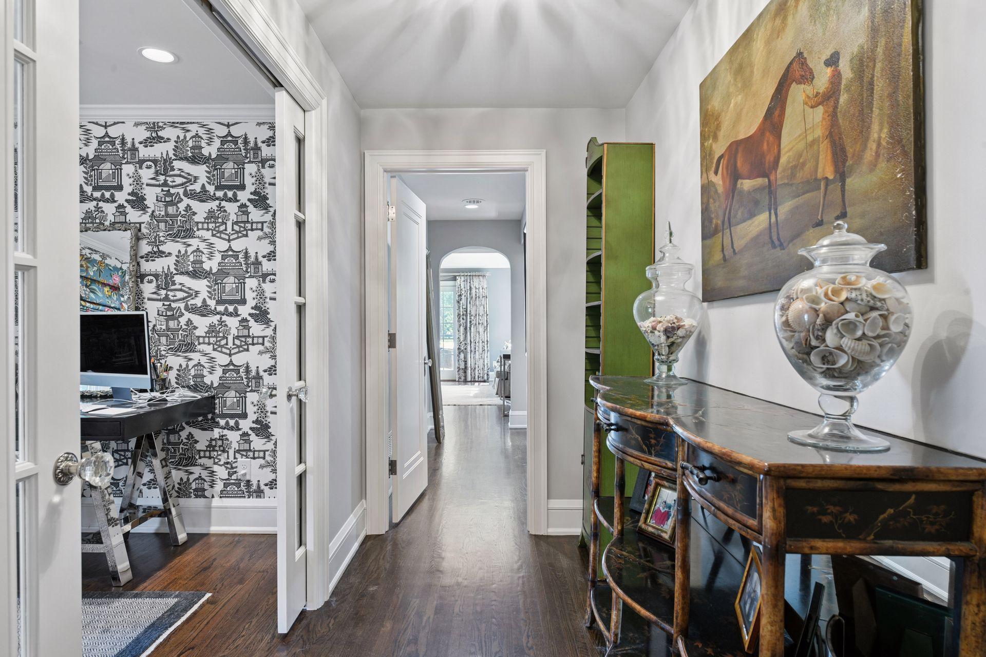 4515 Moorland Avenue