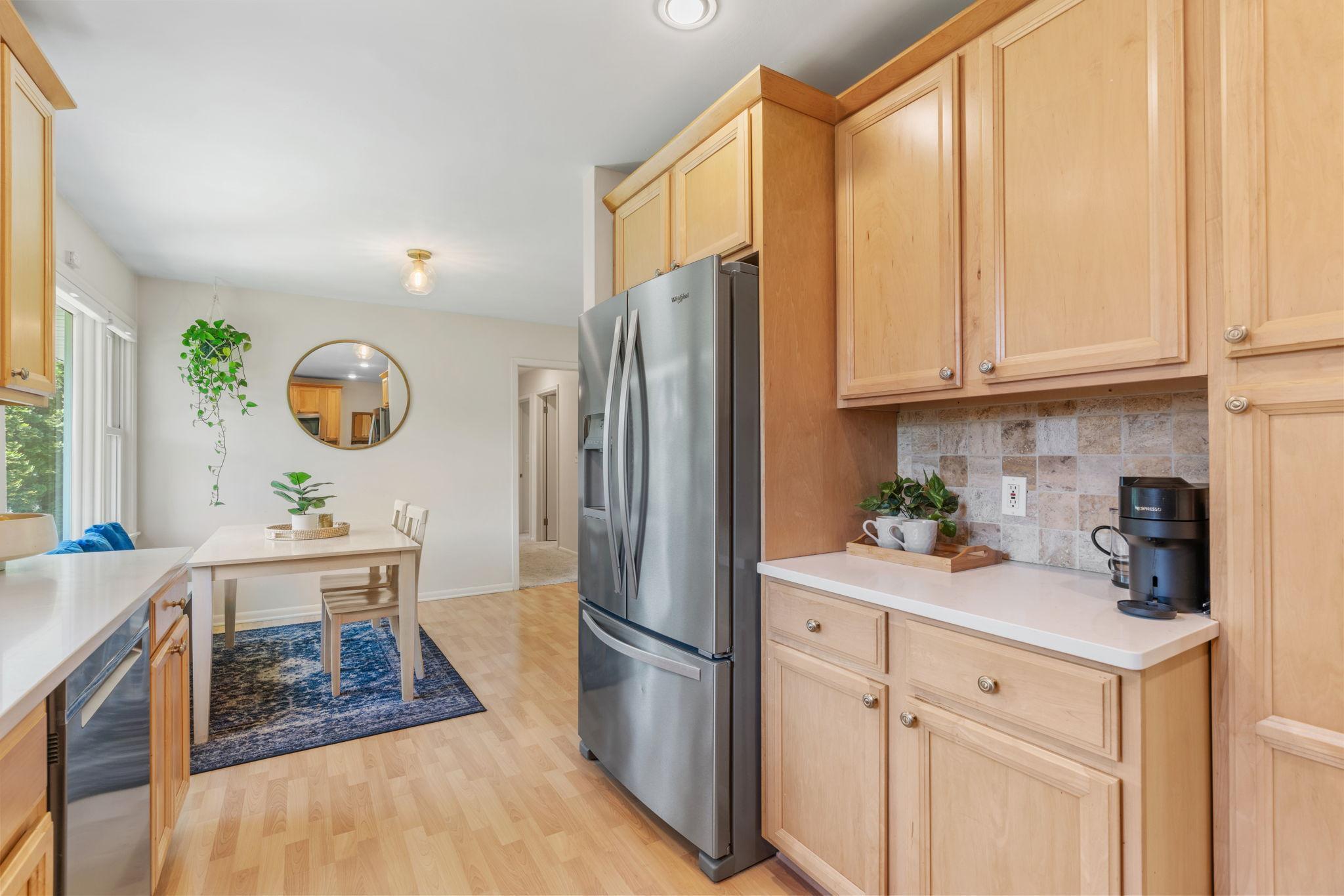 6140 Glenwood Avenue