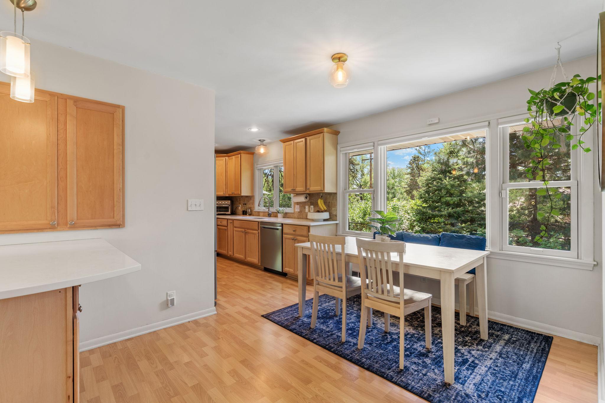 6140 Glenwood Avenue