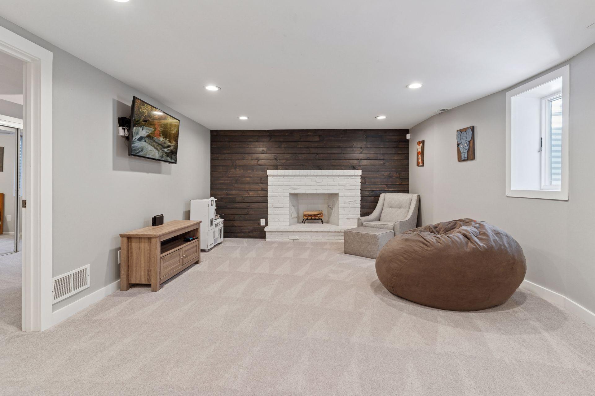 4405 Dunham Drive