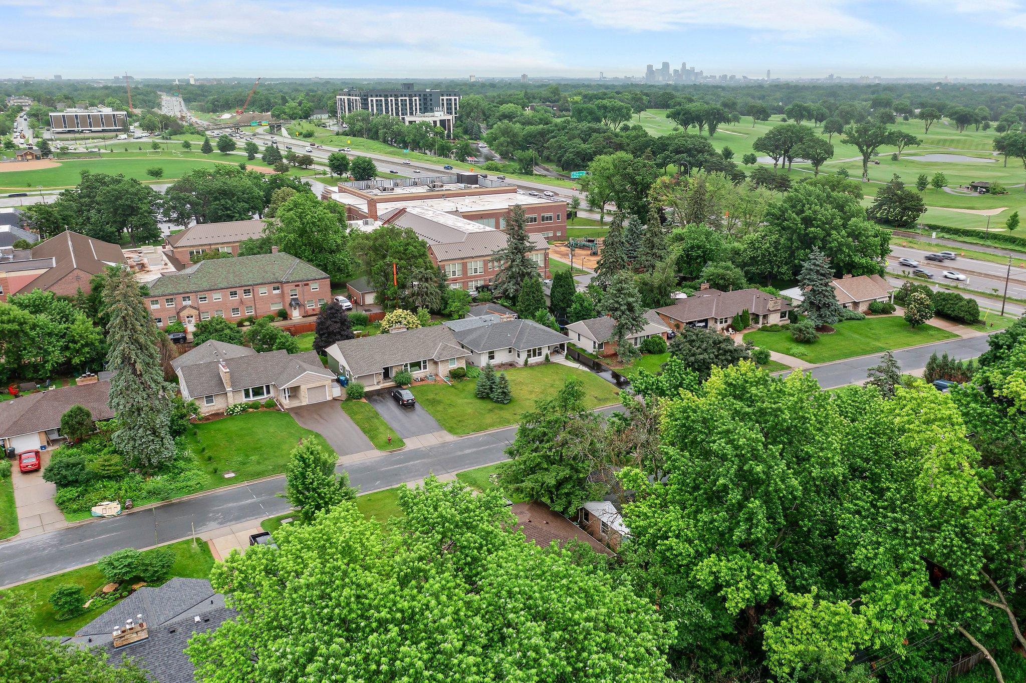 5020 Richmond Drive