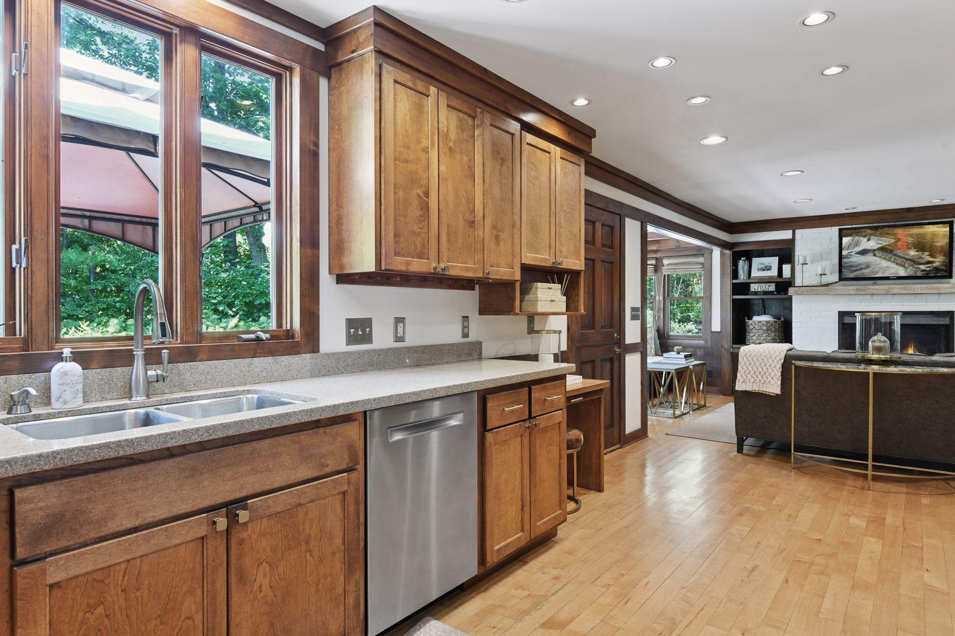 10301 Brunswick Circle