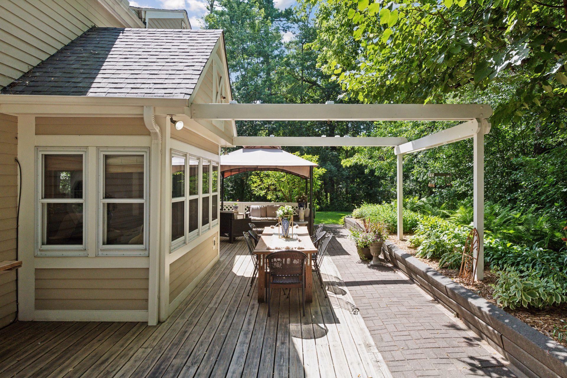 10301 Brunswick Circle