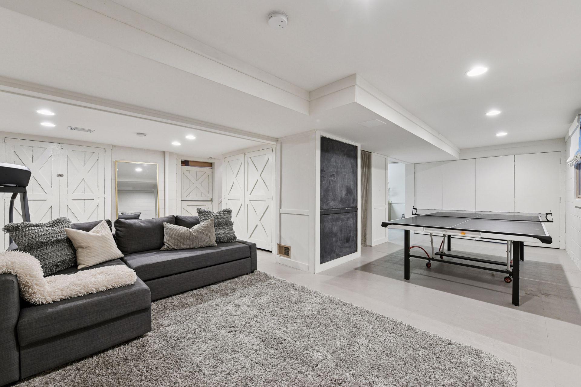 10301 Brunswick Circle