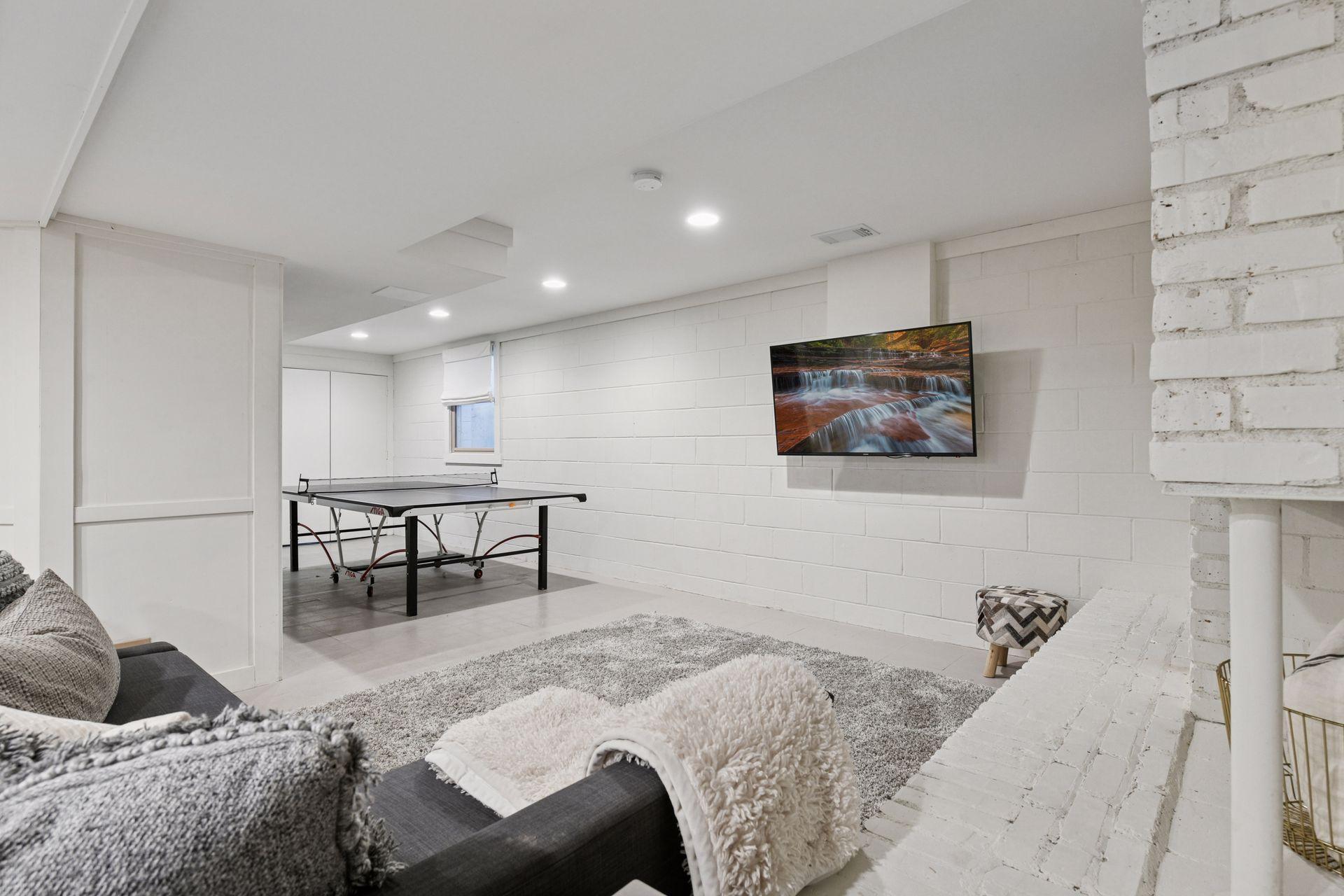 10301 Brunswick Circle