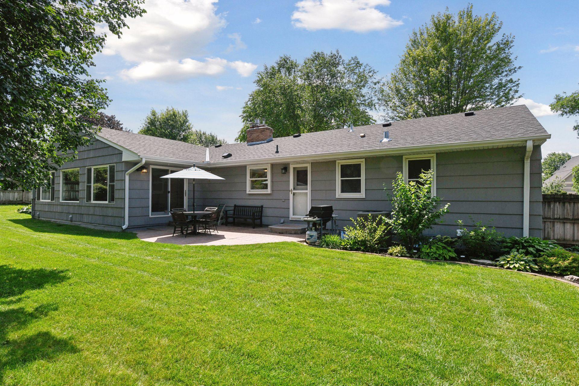 5921 Grimes Avenue S