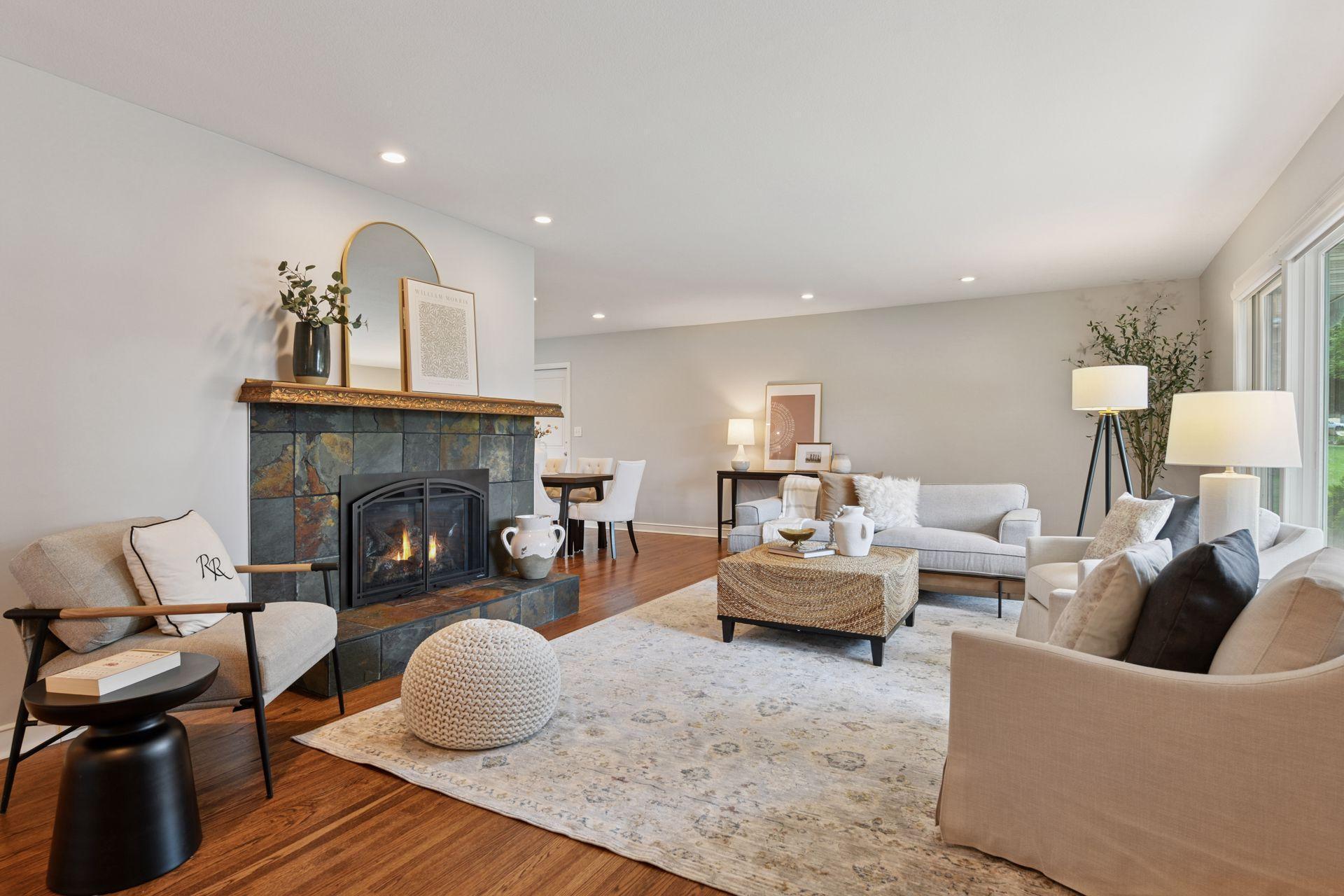 5921 Grimes Avenue S