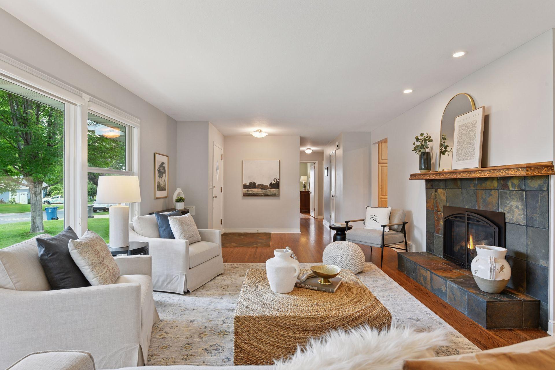 5921 Grimes Avenue S