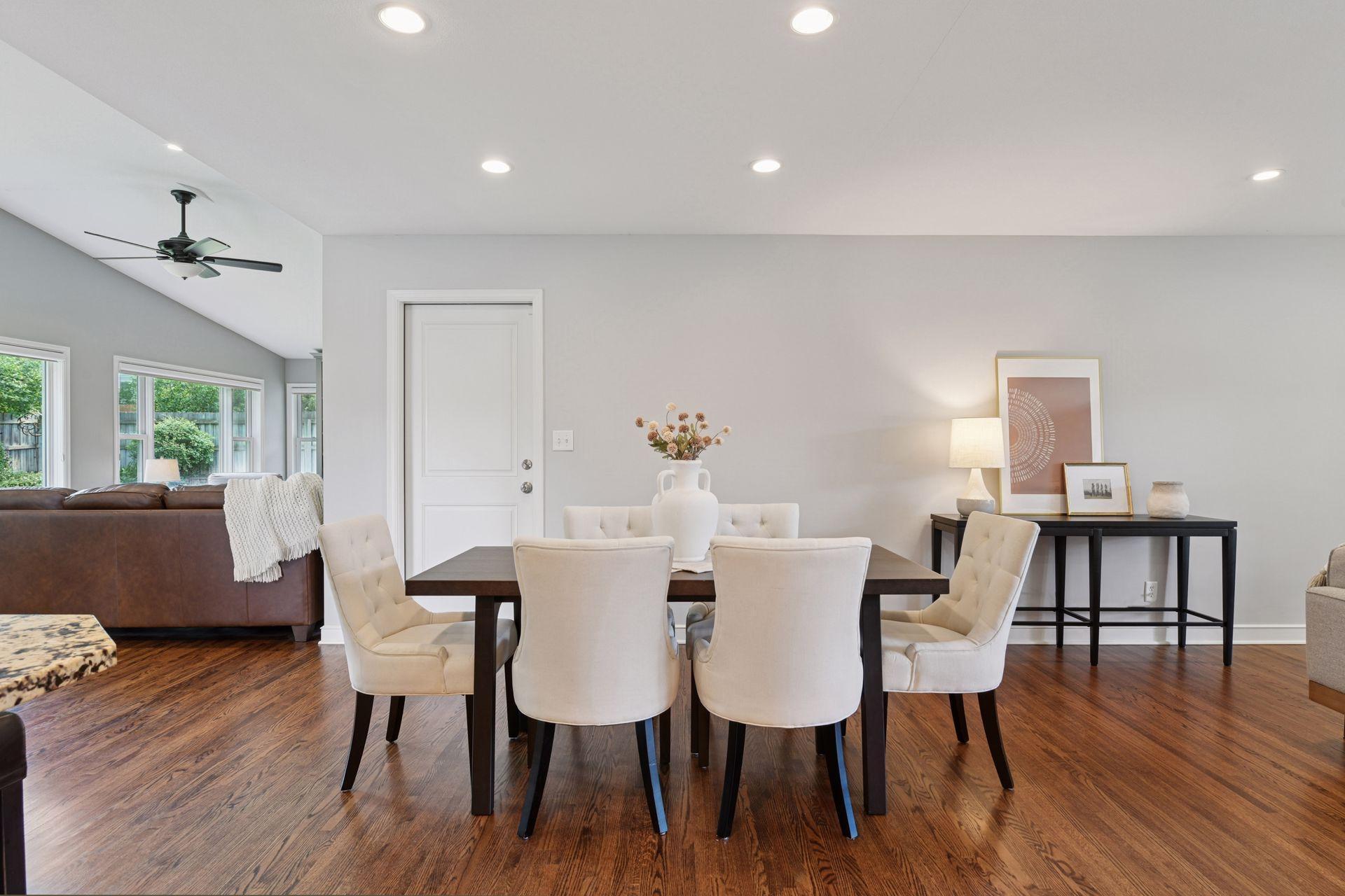 5921 Grimes Avenue S