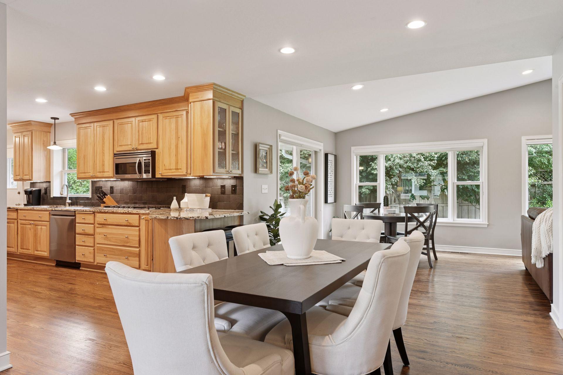 5921 Grimes Avenue S